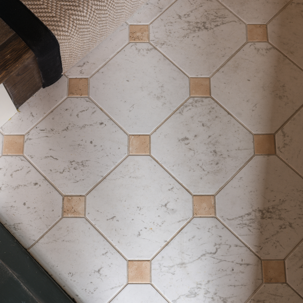 Como Rosa Octagon & Dot