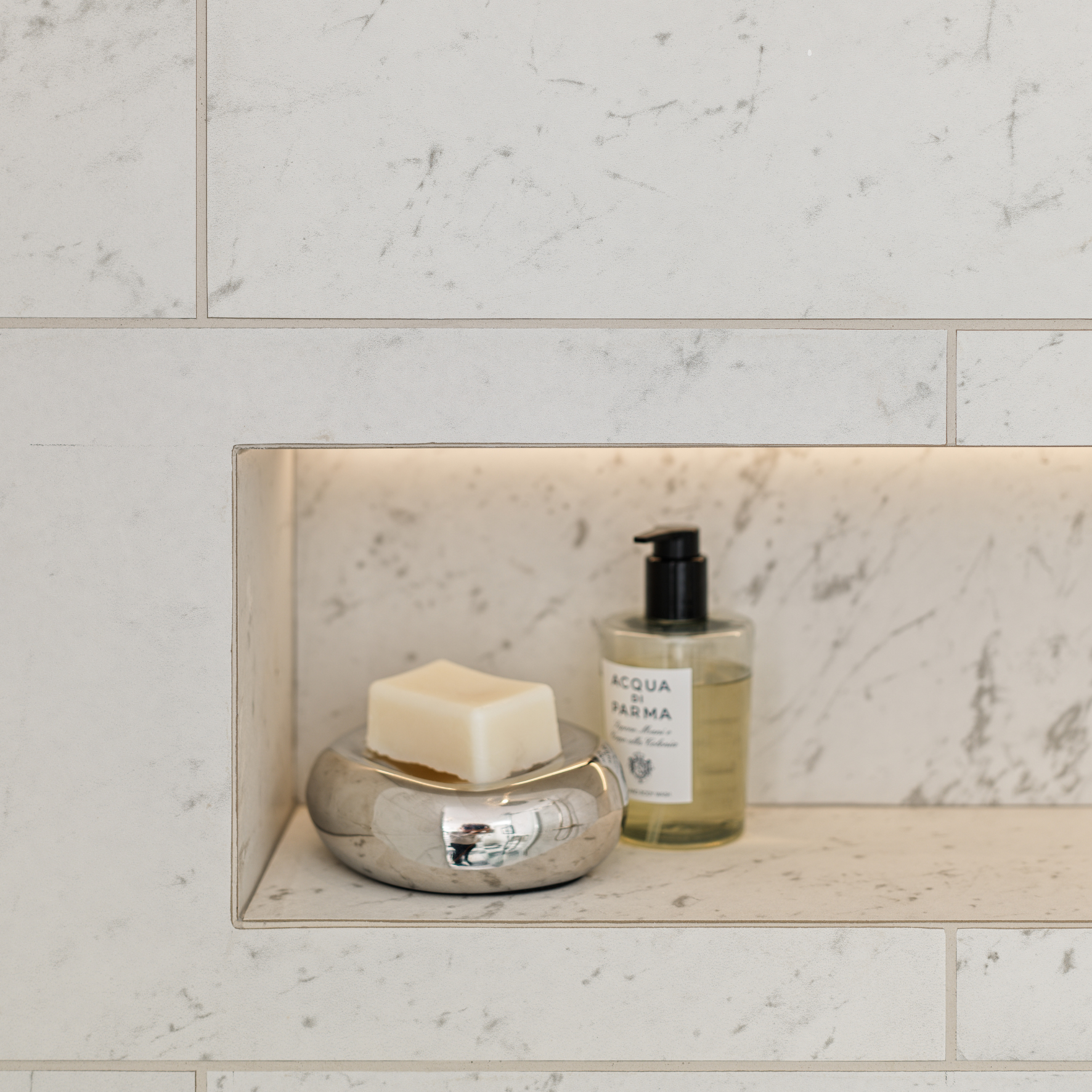 Como Calacatta 600 x 300