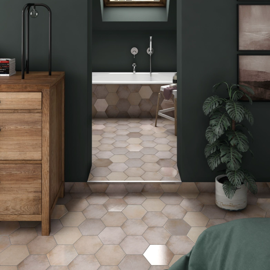 Hereford Rose Hexagonal Tile