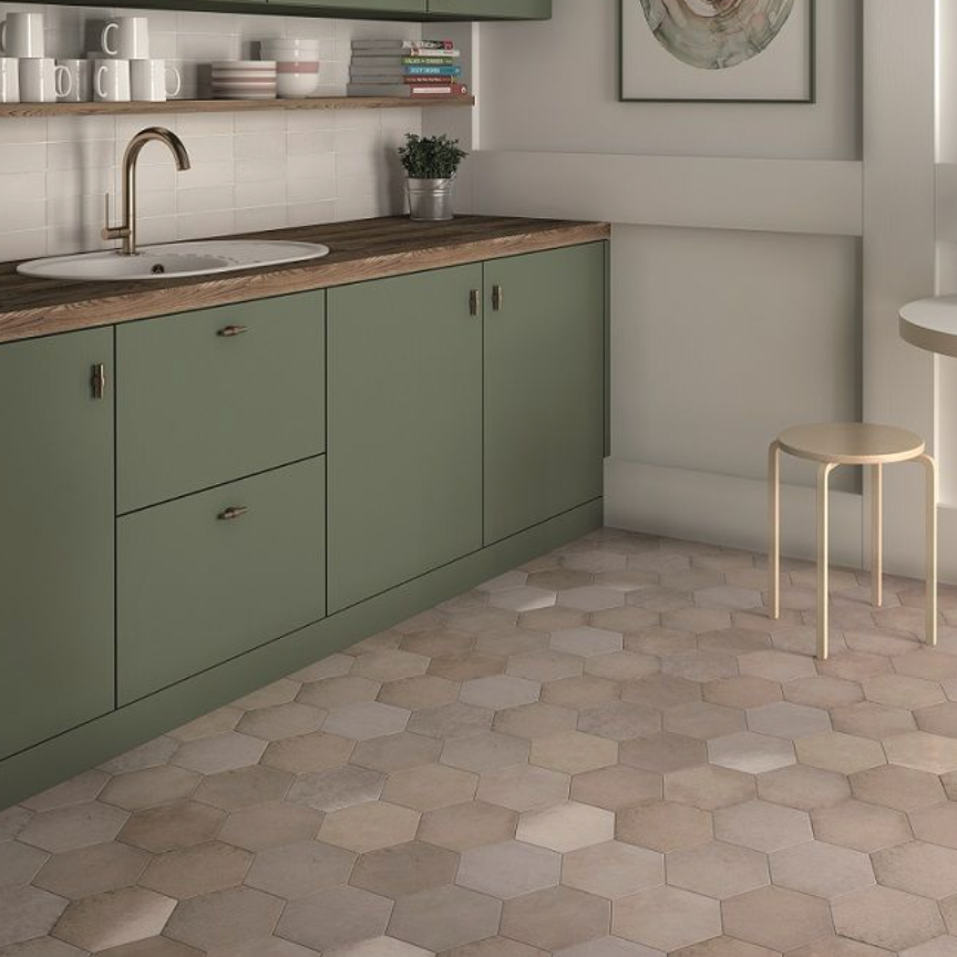 Hereford Rose Hexagonal Tile