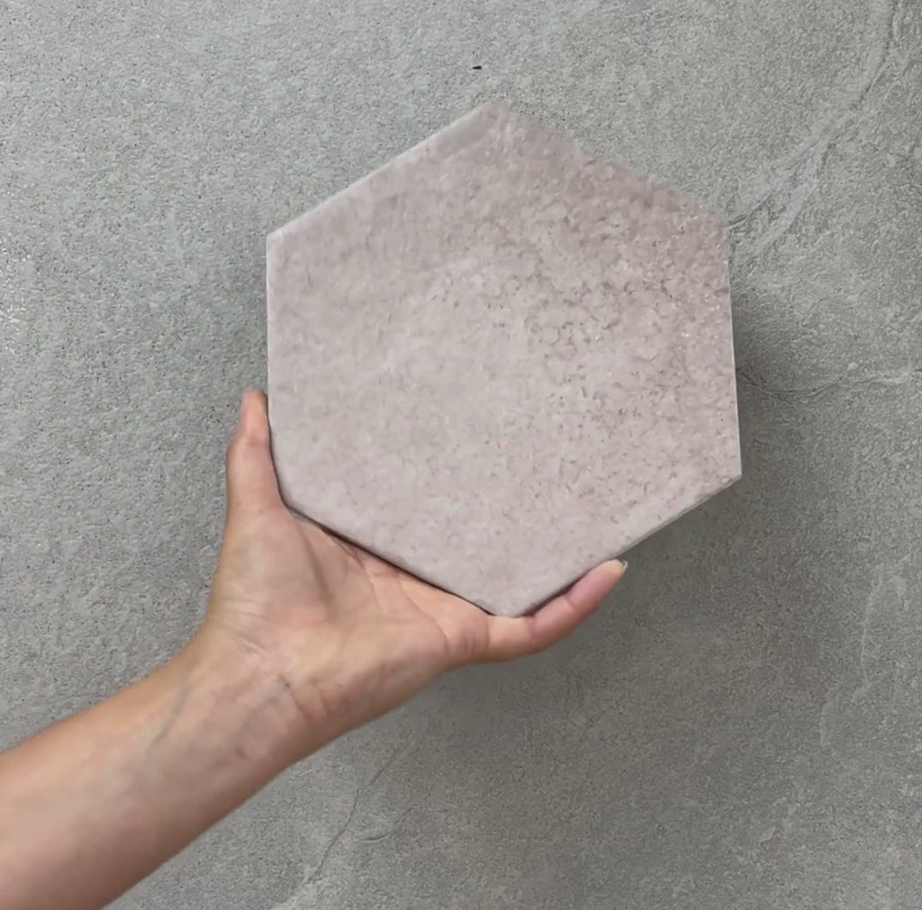 Hereford Rose Hexagonal Tile